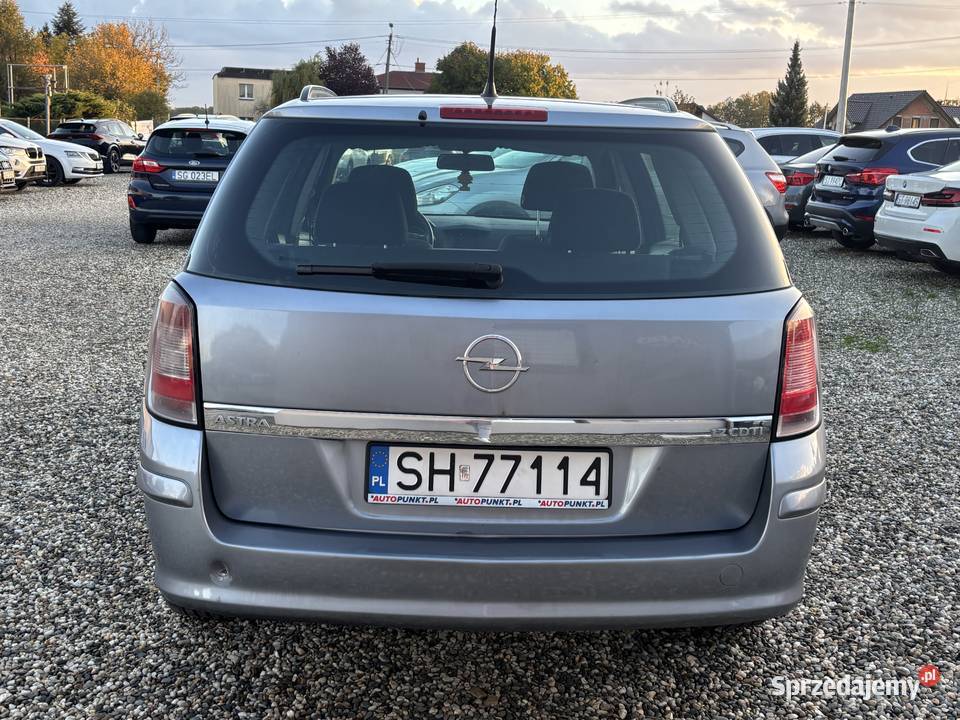 Opel Astra Paniówki