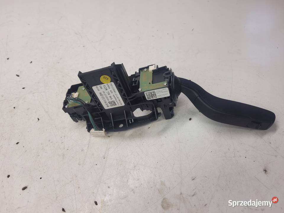 PRZEŁĄCZNIK ZESPOLONY AUDI A3 8V 8V0953521BM osobowe sprzedam
