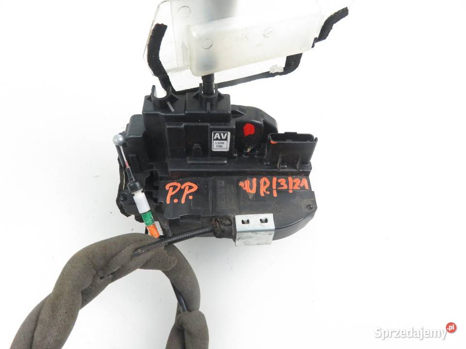 ZAMEK PRAWY PRZEDNI INFINITI Q50 osobowe