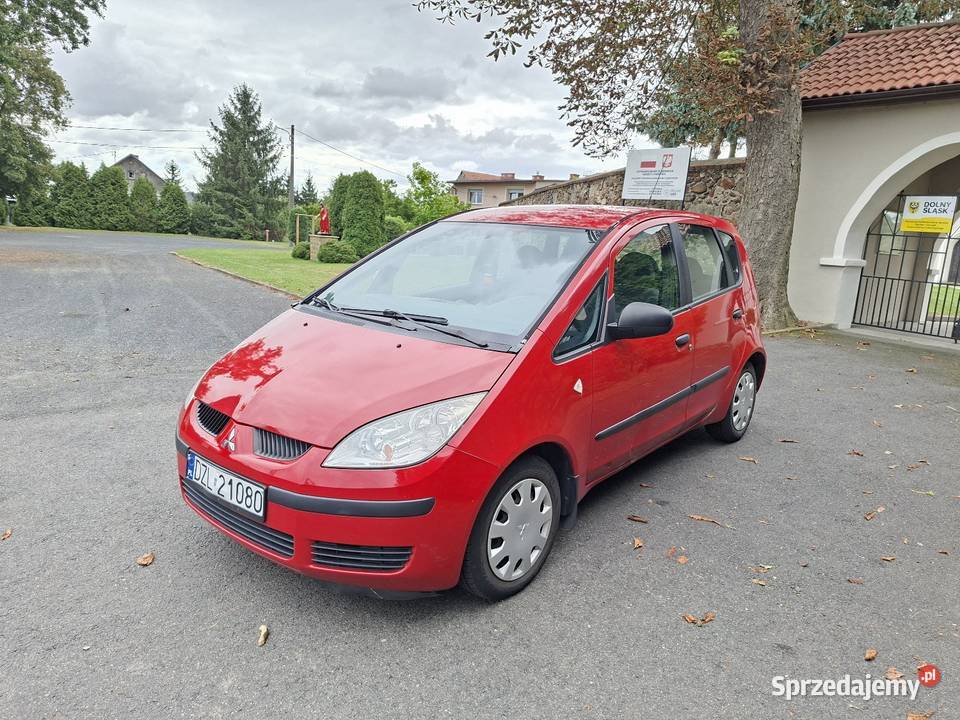 Mitsubihi colt 13 benzyna klimatyzacja 2007r Olszanica sprzedam