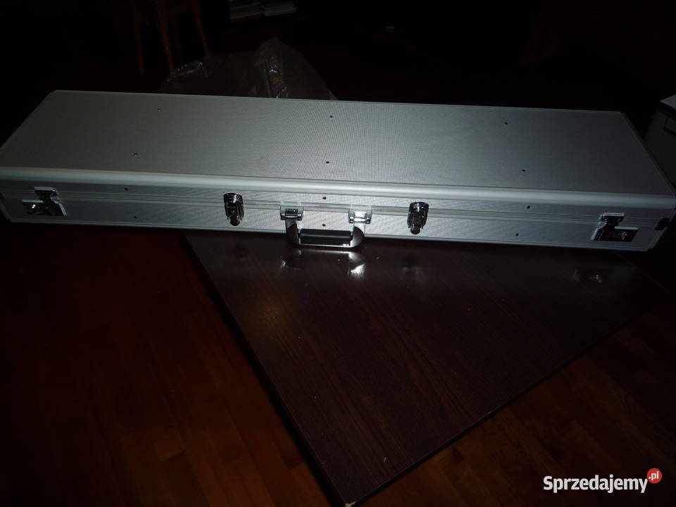 walizka kufer na sztucer z lunetą dwa sztucery