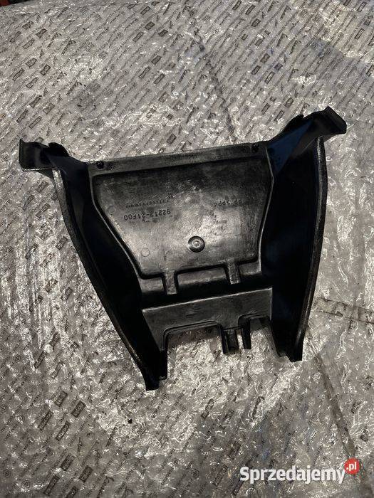 Suzuki UC 125150 Schowek Osłona Mocowanie N1032 wielkopolskie Poznań