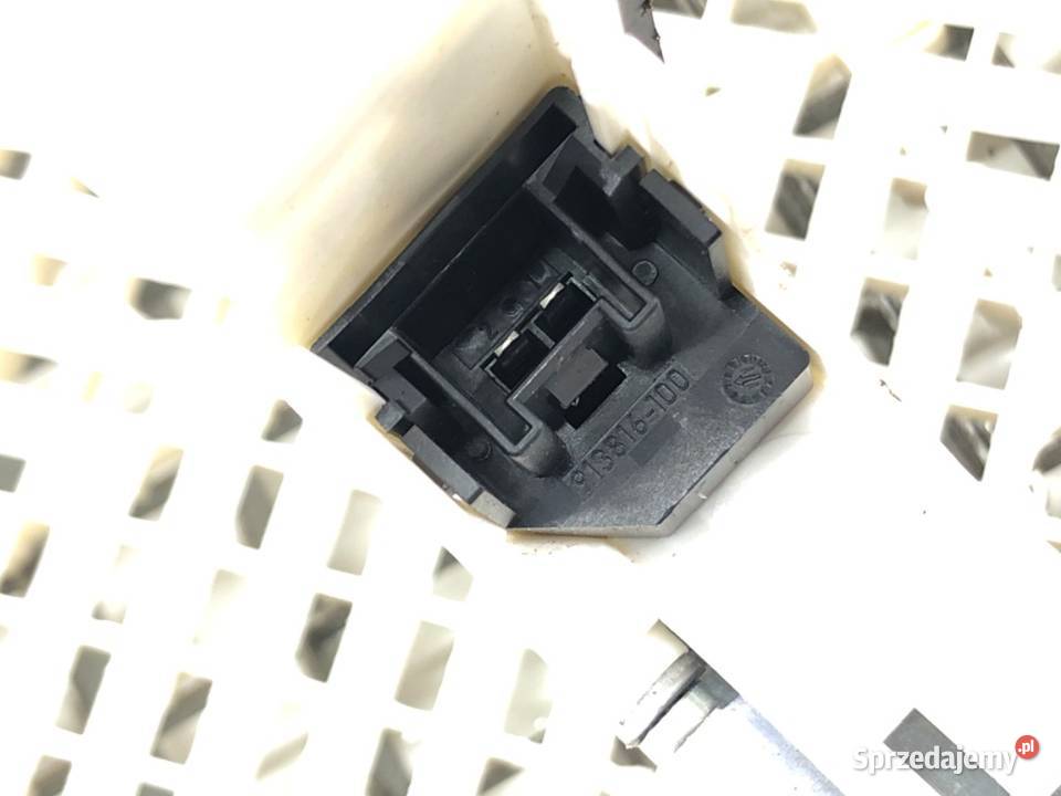 PODNOŚNIK SZYBY LEWY PRZÓD AUDI Q3 I 8K0959801B osobowe sprzedam