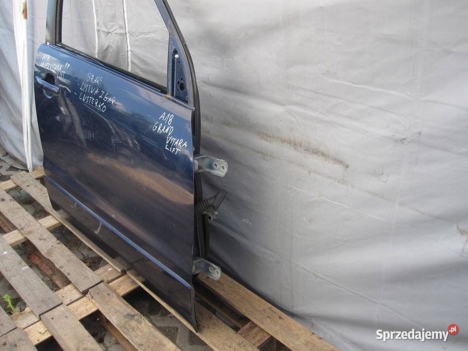 SUZUKI GRAND VITARA II LIFT 09r drzwi prawe osobowe