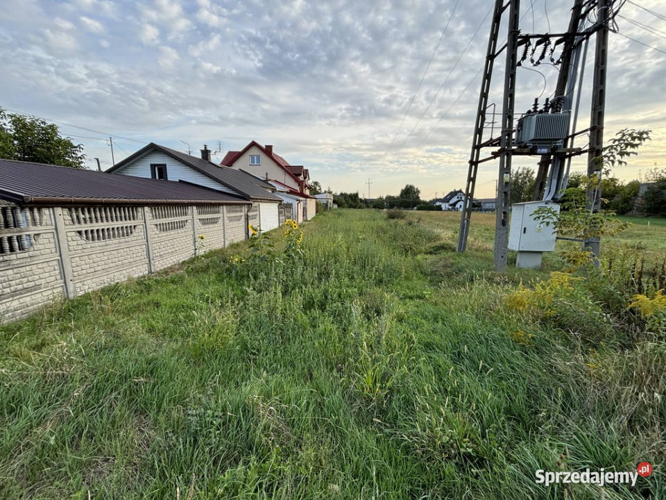 Działka budowlanousługowa 1863 m2 w Święcicach Święcice