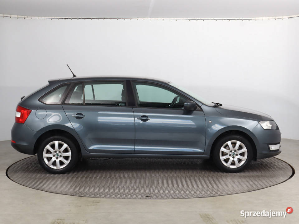 Skoda Rapid Spaceback 12 TSI 4/5 Bielany Wrocławskie