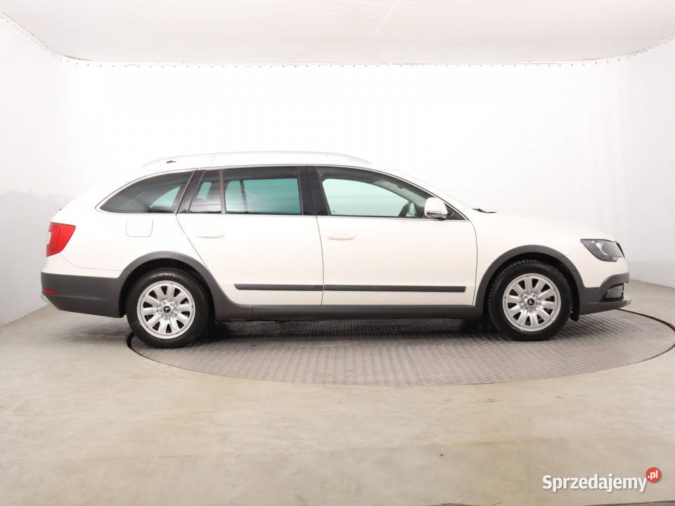 Skoda Superb 18 TSI manualna