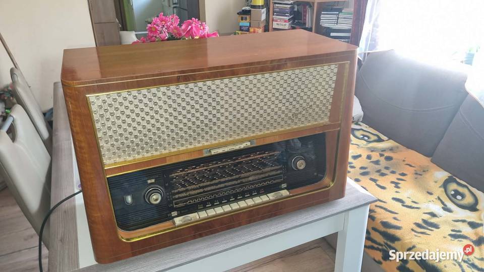 Radio lampowe RTF Rochlitz Stradivari 2 z Warta