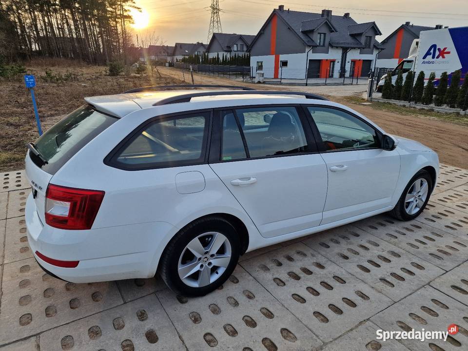 Skoda Octavia III 16TdiSalonPlservisowana pomorskie Niestępowo