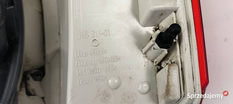 LAMPA LEWA TYŁ SKODA OCTAVIA III 18531101 sprzedam