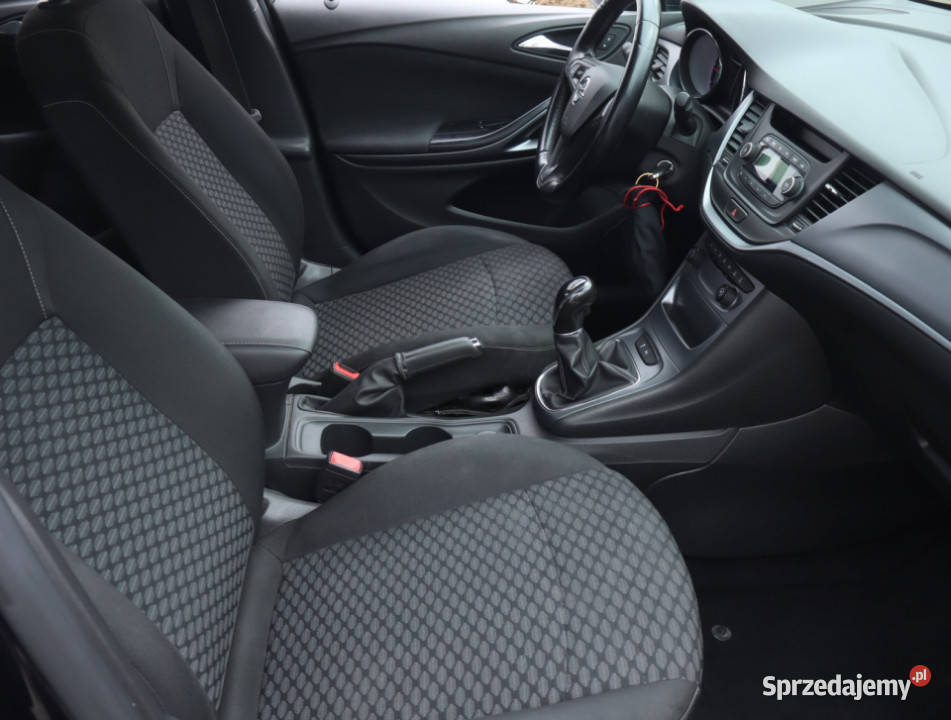 Opel Astra 16 CDTI tempomat Łódź