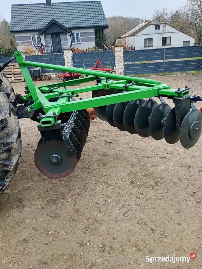 Brona talerzowa Massey Ferguson Krzczonów-Sołtysy