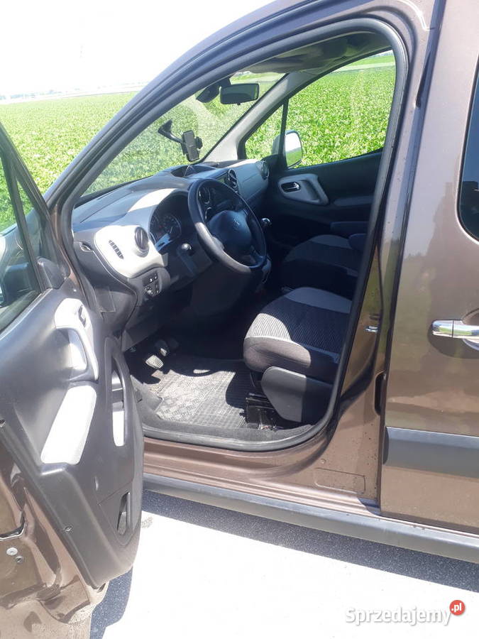 Peugeot Partner 16hdi lift osobowy stoliki Brześć Kujawski sprzedam