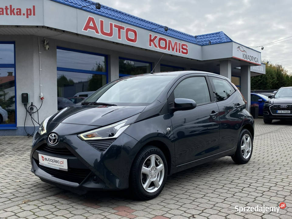 Toyota Aygo LED Kamera Apple łopatki zmiany biegów Tarnowskie Góry