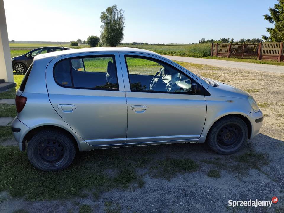 Toyota Yaris 13 łódzkie Izydorów