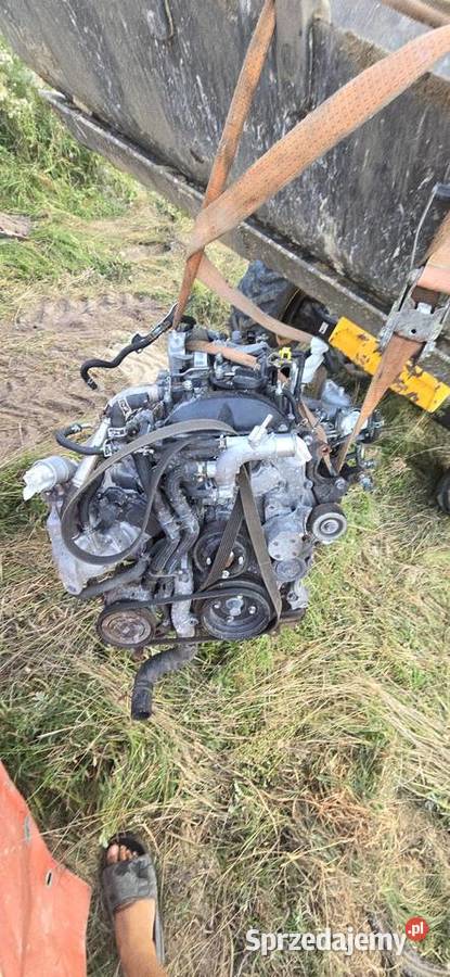 toyota Hilux silnik 24 150 na części łódzkie Łódź