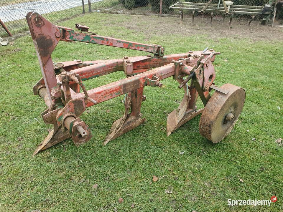 Sprzedam pług trzy skibowy Mielec