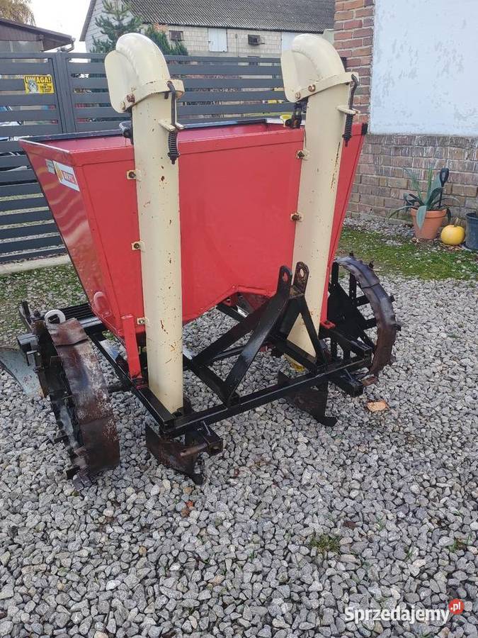 Sadzarka do ziemniaków Akpil Siewniki i sadzarki Izbica