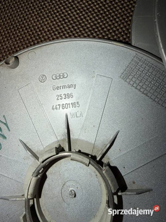 Dekielki Audi 100 C3 Warszawa sprzedam