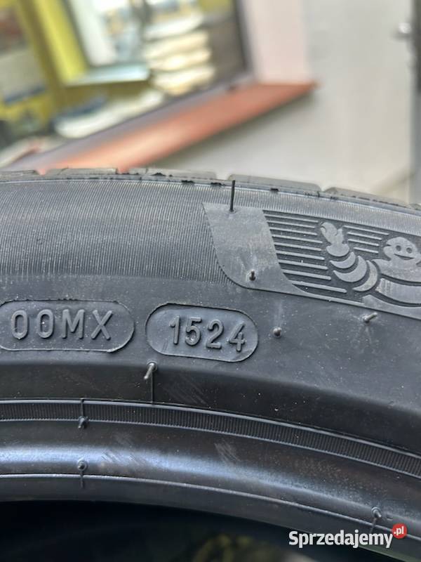 28540 R 21 Michelin Pilot Sport 4 lato Konstancin-Jeziorna