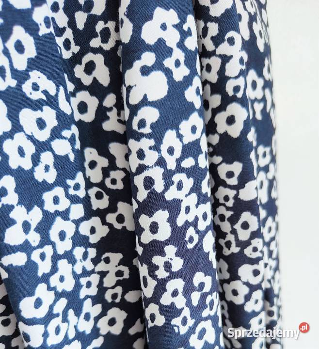 Spódnica midi łączka kwiatki kwiaty białe granat Rozmiar 38(M) zachodniopomorskie