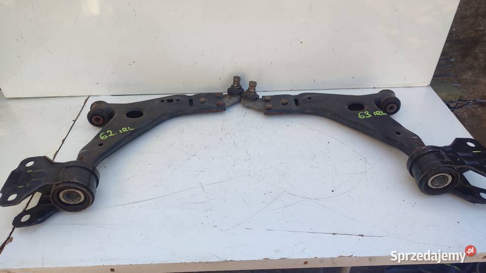 FORD KUGA MK2 LIFT WAHACZ PRAWY LEWY PRZÓD Części samochodowe Włoszczowa