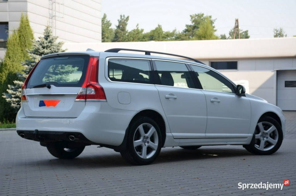 Volvo V70 Białe Zarejestrowane 24D5 185 AWD Lift immobilizer V70
