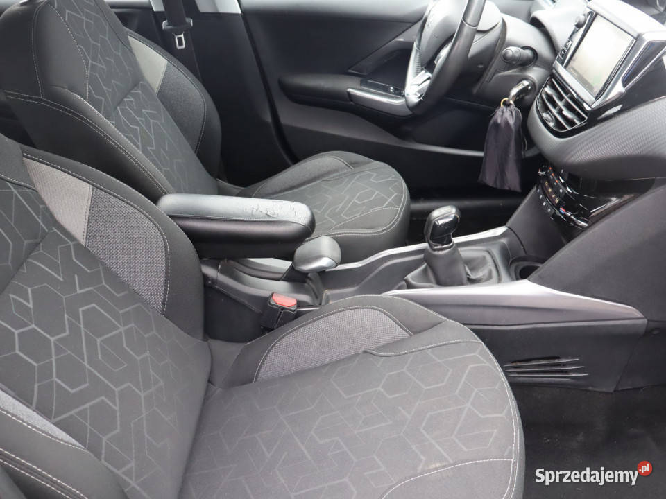 Peugeot 2008 12 PureTech radio Katowice