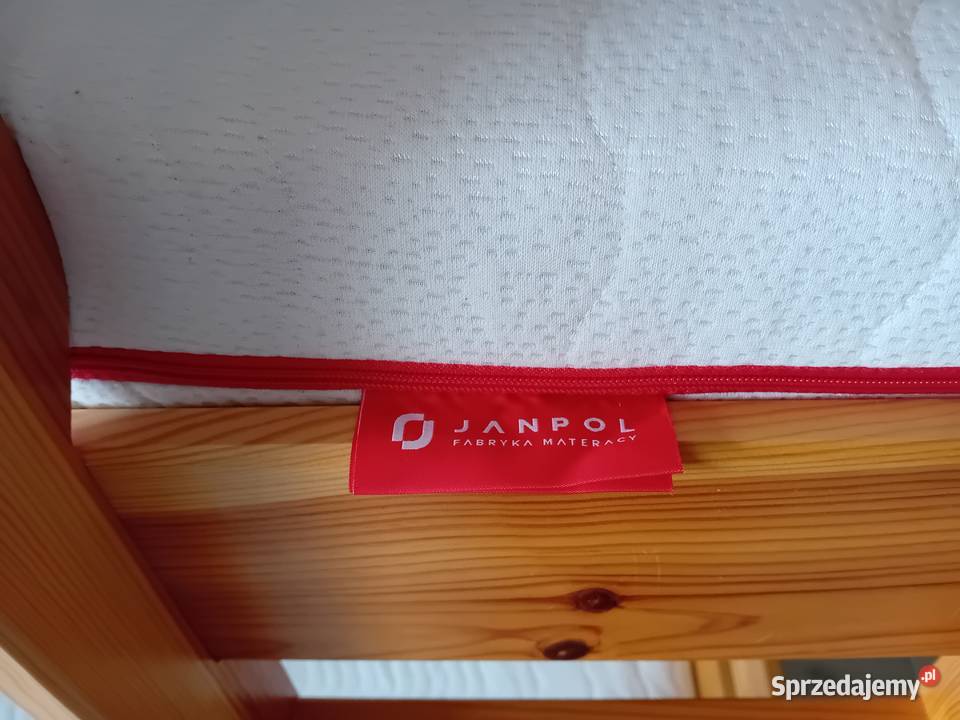 Łóżko piętrowe z litego drewna 2 materace Szubin