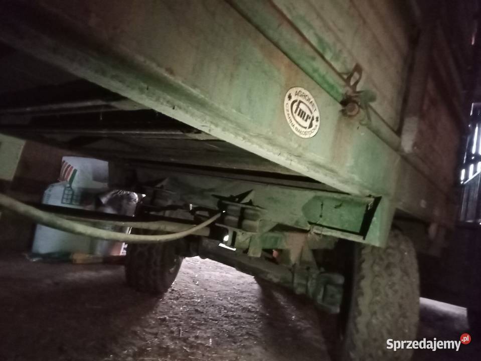 Rozrzutnik dwuosiowy Accord Przyczepy rolnicze Lutosławice Rządowe