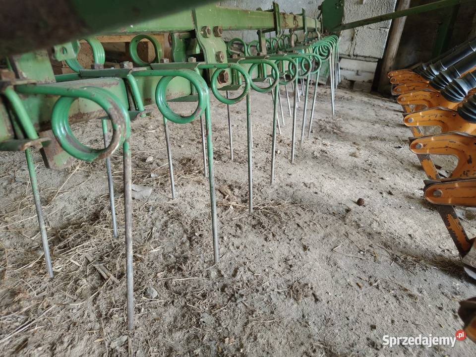 Zestaw Agregat uprawowosiewny Agromasz 25 i Amazone Lipie