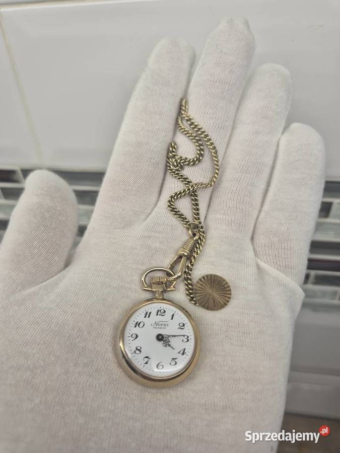 Zegarek mechaniczny Novus Chorzów