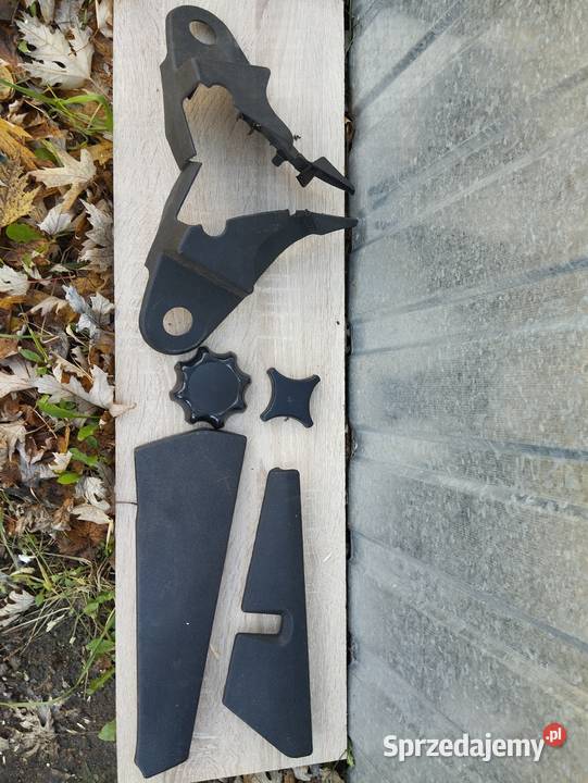 Plastiki osłony fotela Mercedes 190 W201 Łódź sprzedam