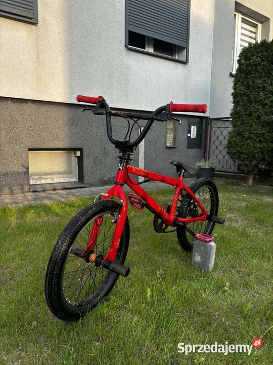BMX btwin Decathlon Czerniejewo