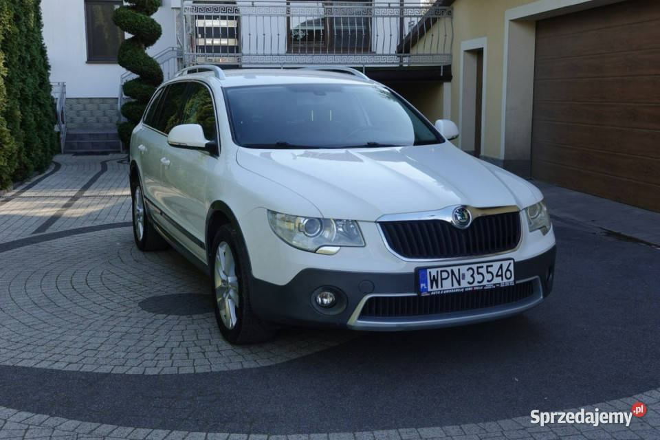 koda Superb SCOUT 4x4 DSG Alcantara 20 TDI Kombi Płońsk