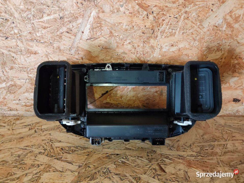 Ramka Wyświetlacz Kratka Panel Kia Rio II 0509 Motoryzacja Pleszew sprzedam