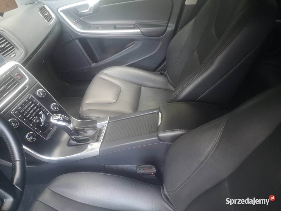 Volvo V60 I Cross Country 2018r 20D D3 Automat łódzkie Sieradz