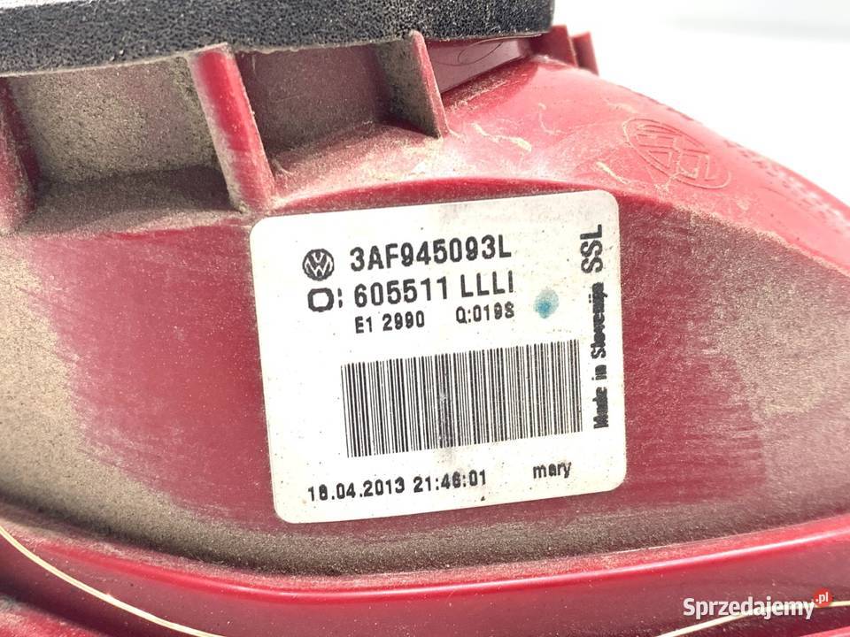 LAMPA TYŁ LEWA WEWNĘTRZNA VW PASSAT B7 osobowe Lampy tylne