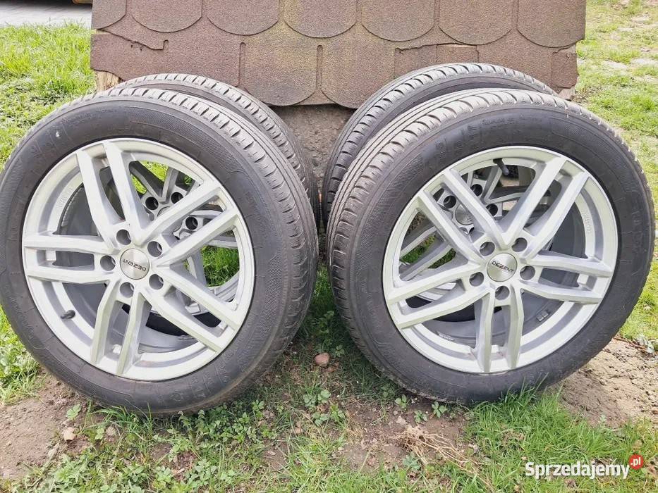 Felgi aluminiowych DEZENT z oponami letnimi 17 4