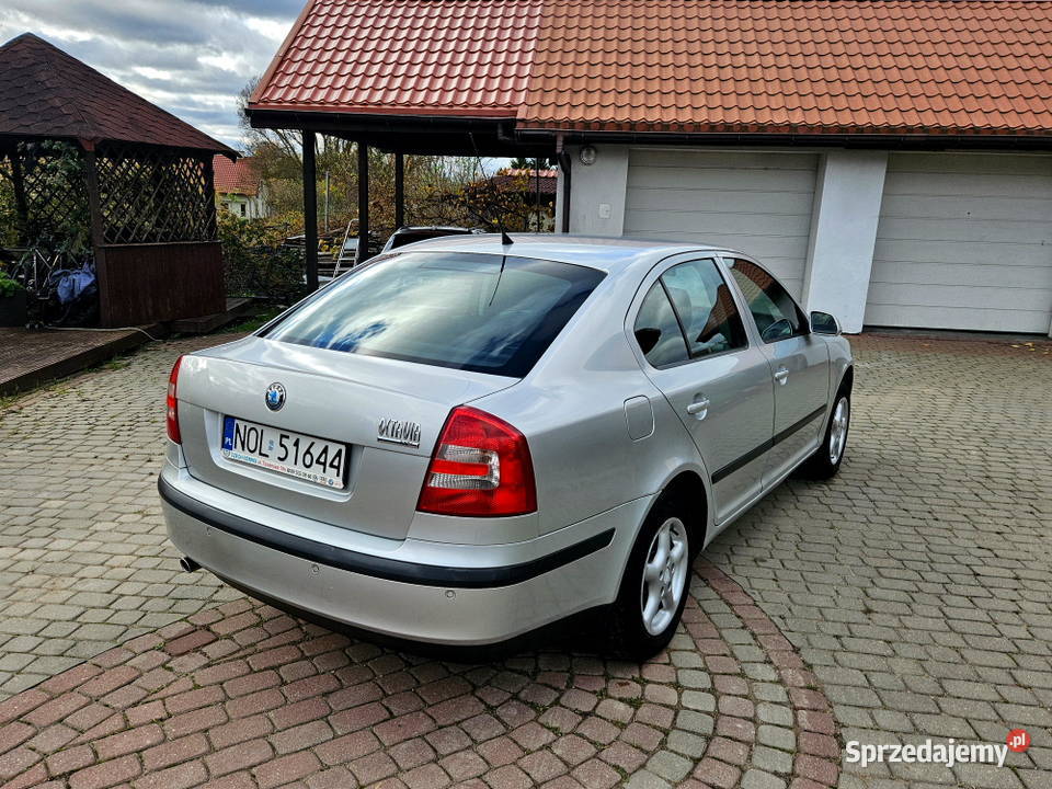 SKODA OCTAVIA 16 BENZYNA 102 KLIMATYZACJA 2 Jonkowo
