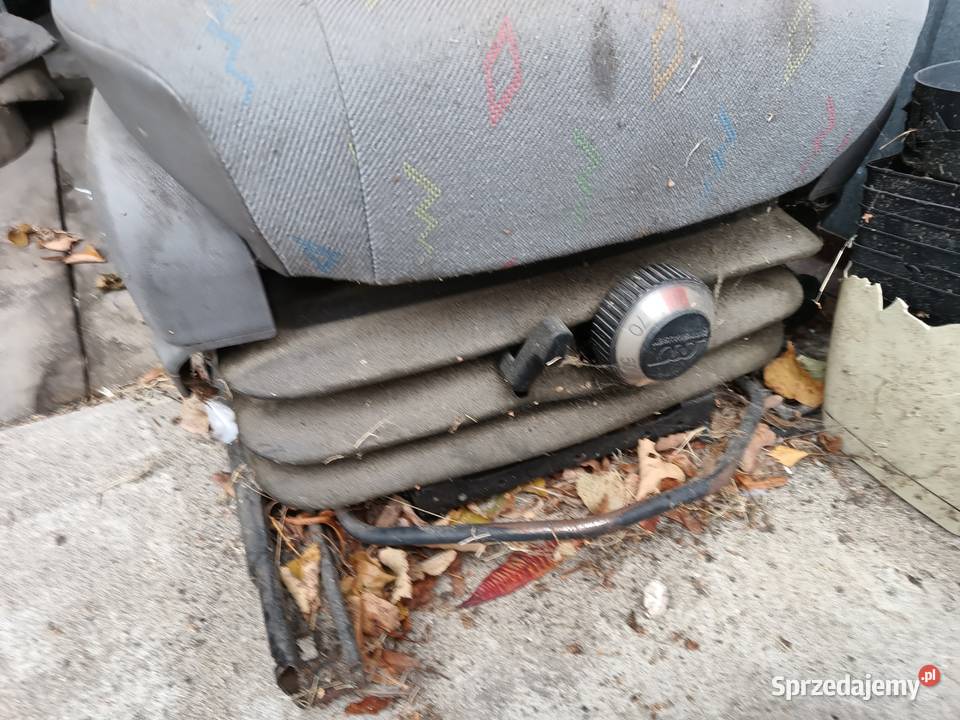 Fotel pompowany pneumatyczny 2 osobowy z Rok produkcji 2010 lubelskie Wołoskowola