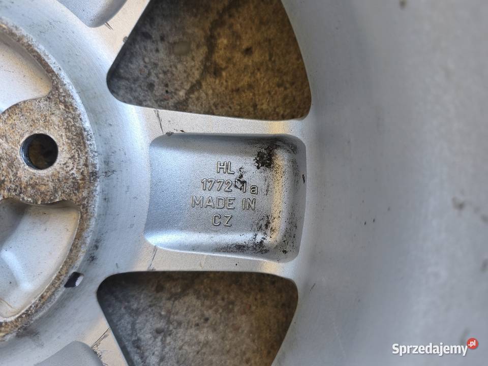 Felgi aluminiowe R14 na 4 śróby Wólka Korczowska