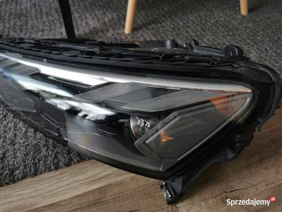LAMPA AUDI ETRON GT MATRIX LED 4J3941035 LEWA Pielgrzymka