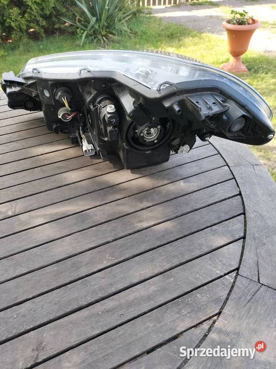 Lampa przednia prawa Toyota Yaris III 3 LIFT Chocianów sprzedam