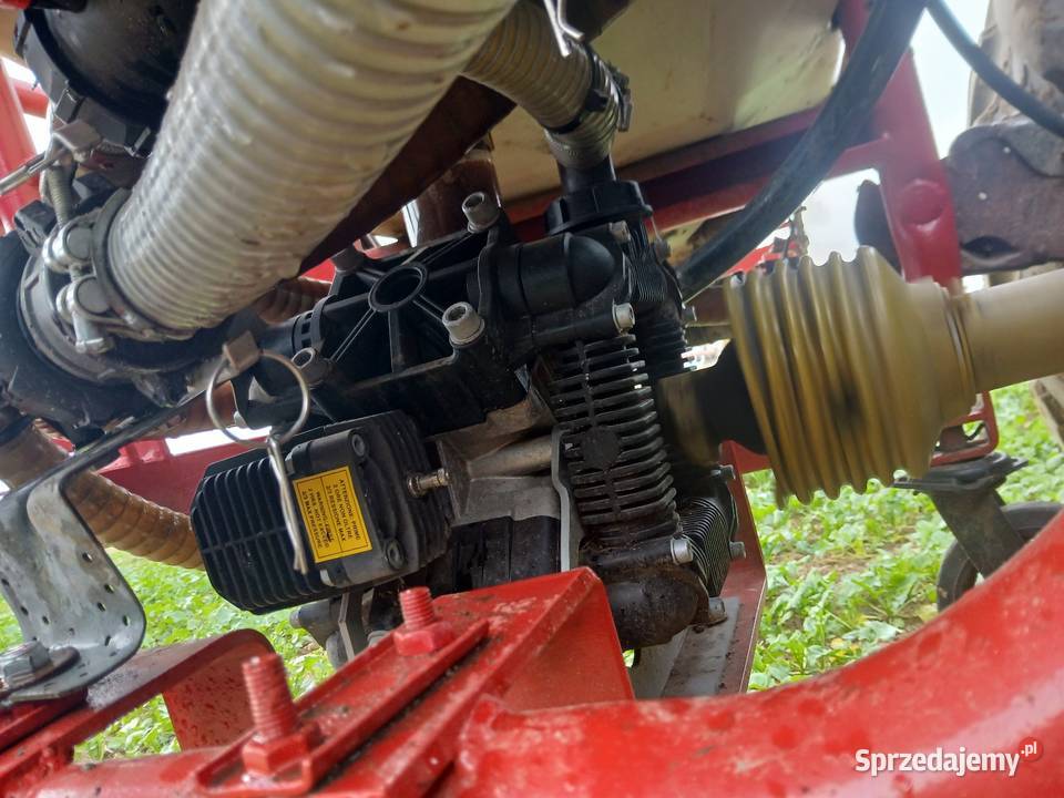 Opryskiwacz Holder 15m 1000L 1600L zawieszany Wieluń