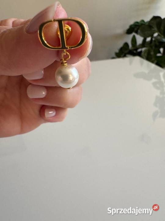 Piękne kolczyki Dior z perełką Białystok sprzedam