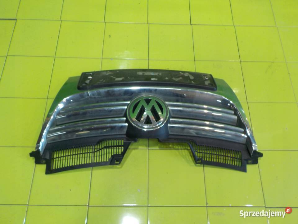 VW GOLF VI 20 TDI 09r KOMBI atrapa grill osobowe Suków