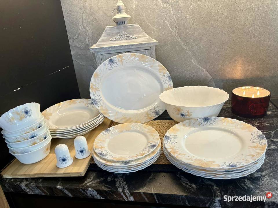 199 Serwis obiadowy 28 elementów Kwiatki Zabrze