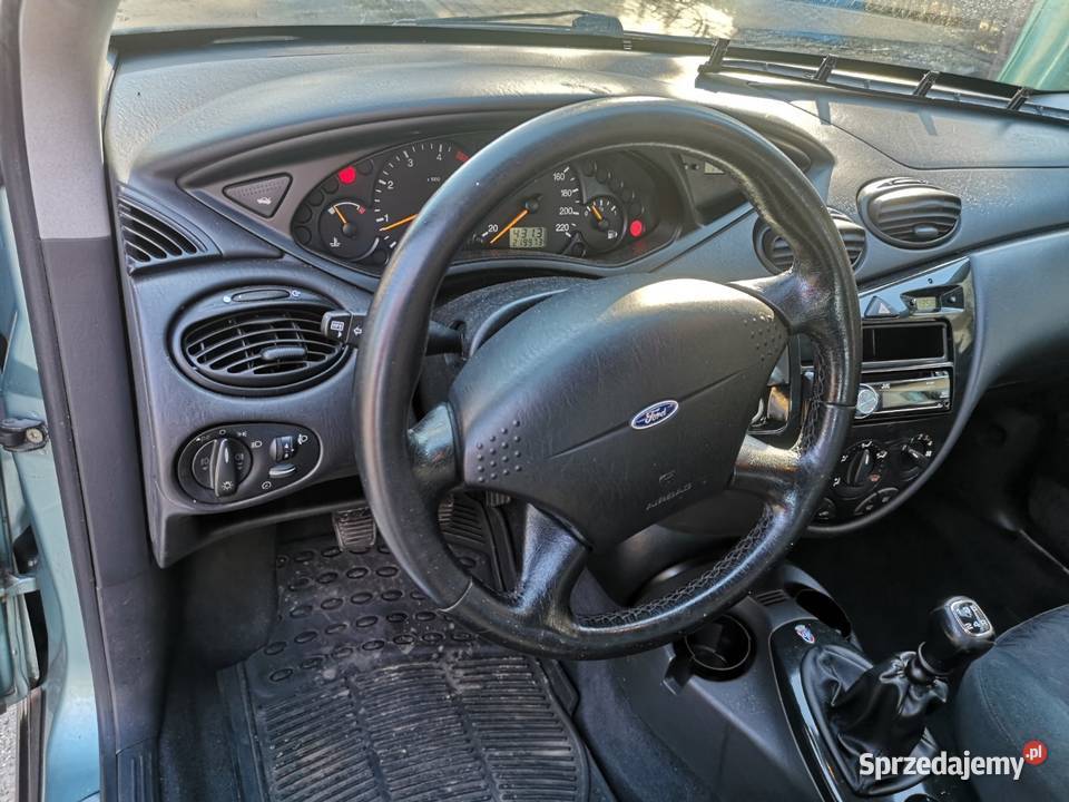 Ford Focus 18 TDDI manualna