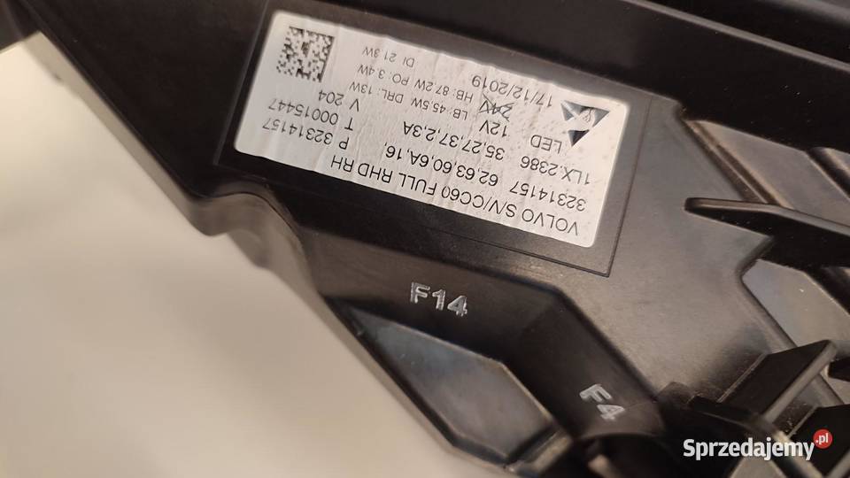 VOLVO V60 LAMPA PRAWY PRZÓD 32314157 ANGLIK RHD